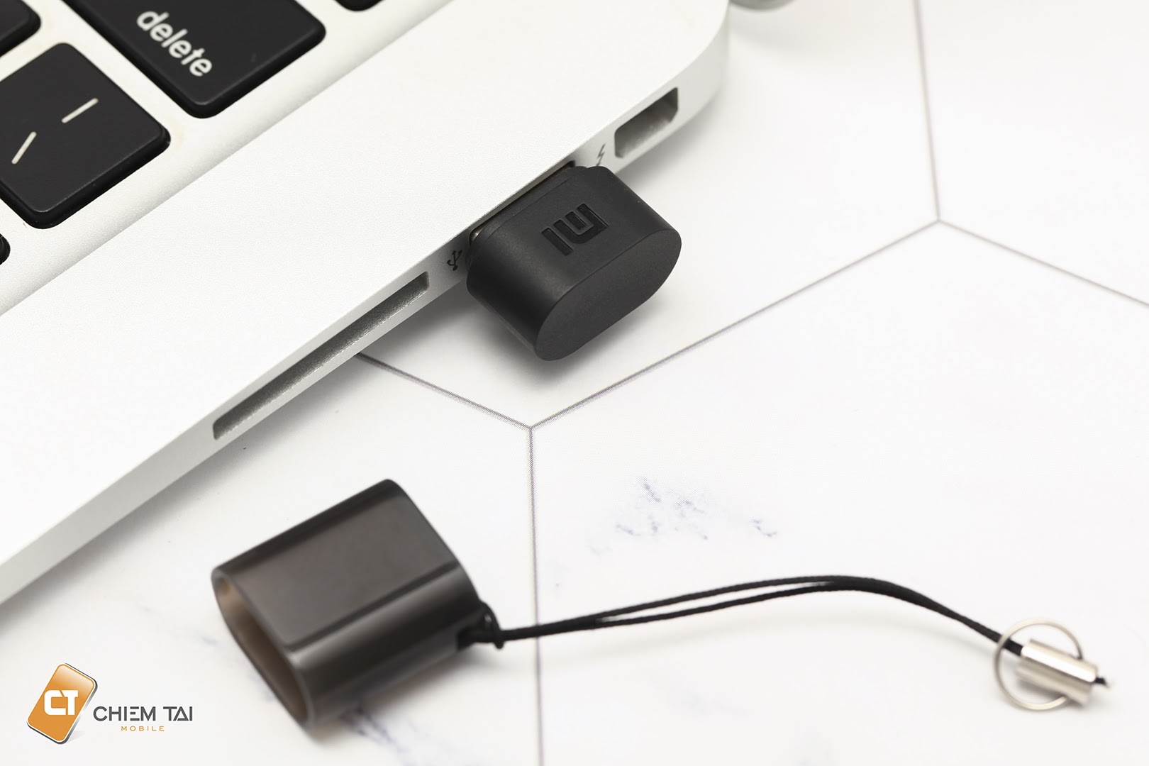 usb-phat-wifi-di-dong-xiaomi-w1n-hinh (2)